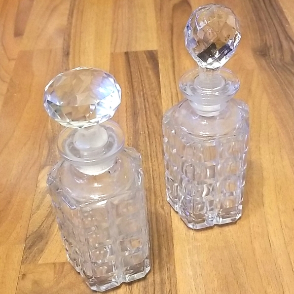 Vintage Cut Crystal Decanters, set of 2 Two - Picture 2 of 16